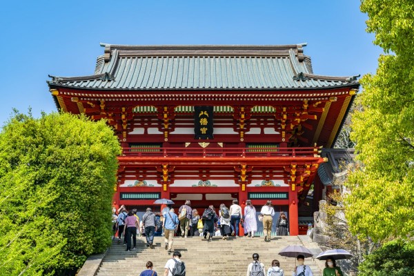 鎌倉の観光名所「鶴岡八幡宮」は拝観料無料！詳しく解説